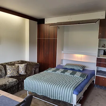 Ziegler Apartman *